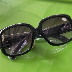 Reading Glasses +3.50